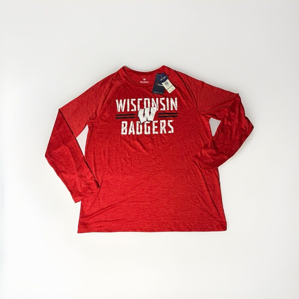 NWT Fanatics Wisconsin Badgers Men’s XL Red Long Sleeve Performance Shirt